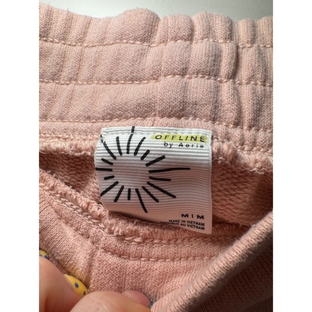 OFFLINE by Aerie Peach Pink Raw Hem Fleece Sweat Shorts Womens‎ Medium - Picture 3 of 4